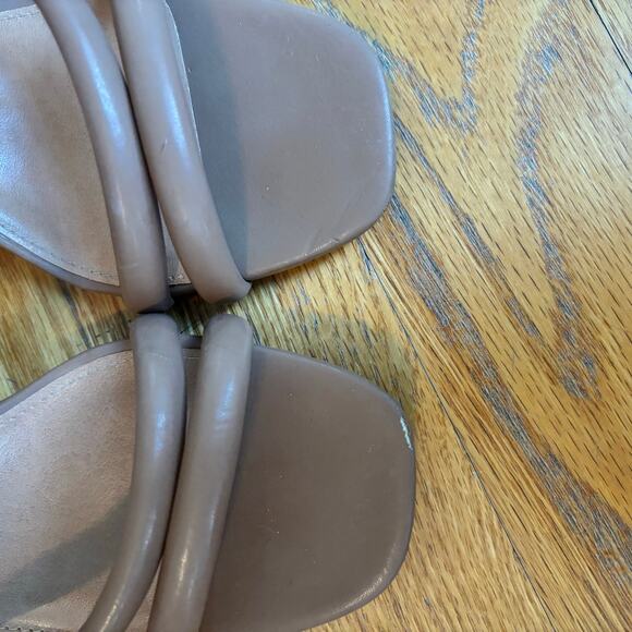 Dolce Vita Women's Tan Strappy Sandals DV Strappy Block Heel Sandal Size 8 - Picture 5 of 5